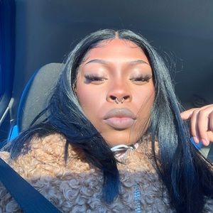 Meet your Posher, Jada